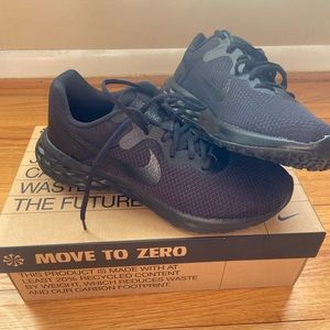 Women’s Nike Revolution 6 Running shoes